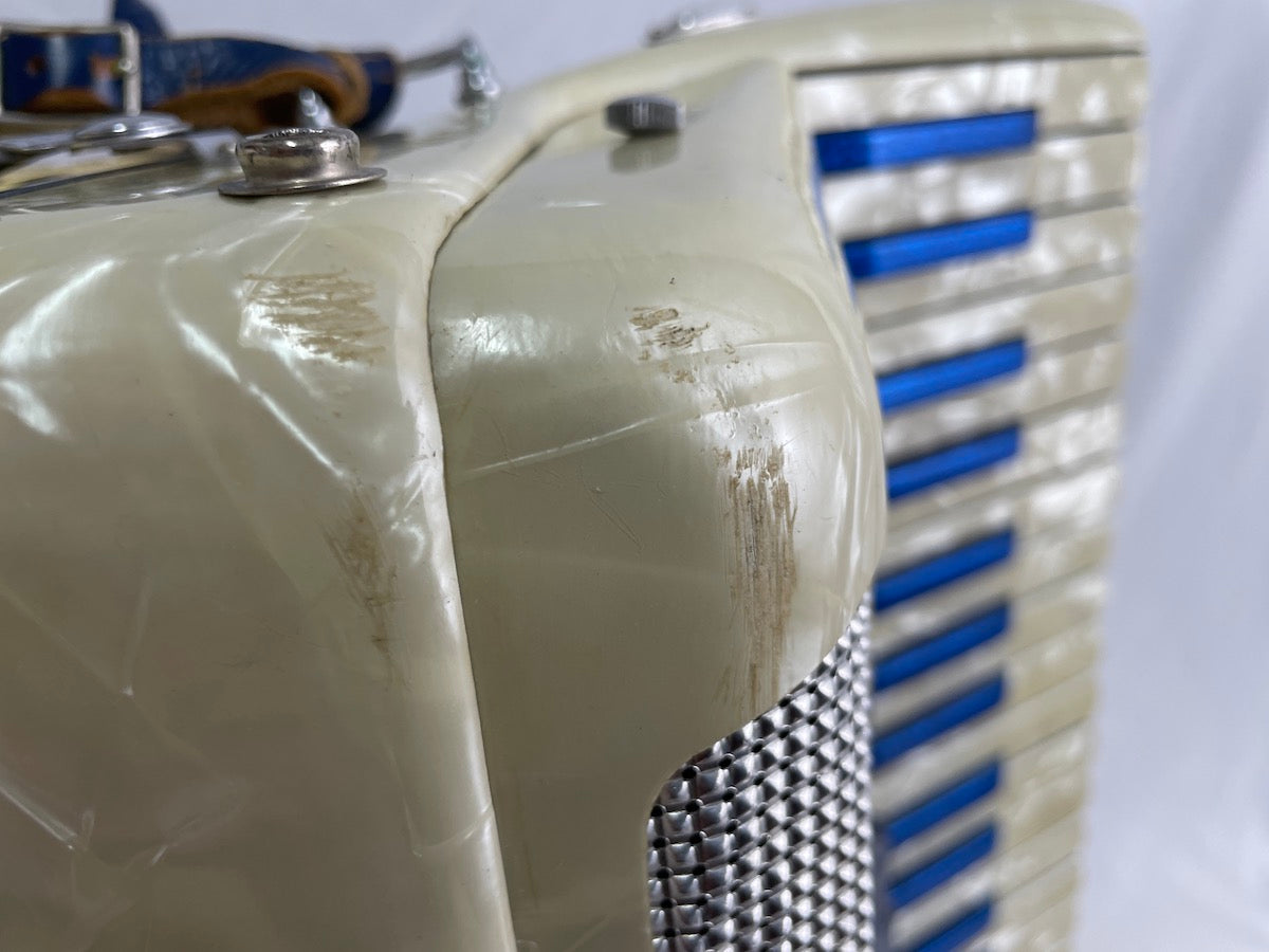 Iorio 120 Bass Accordion, Used Accordions Lark in the Morning