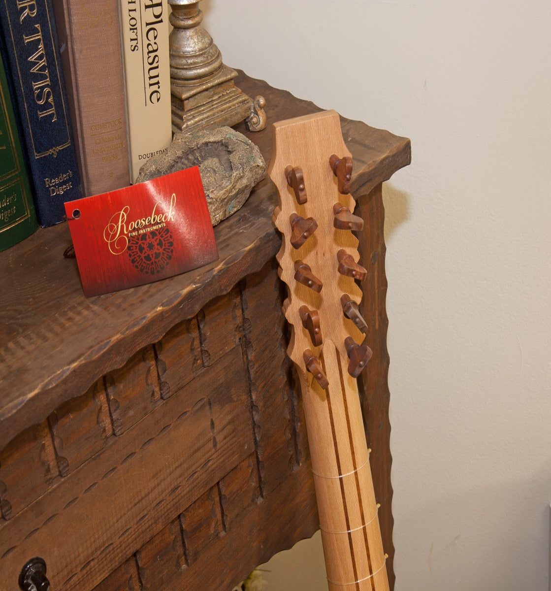 Roosebeck Baroque Guitar 5-Course