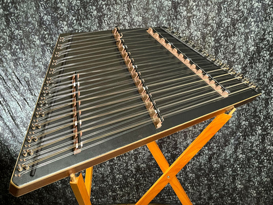 Songbird 14/13/8 Chickadee Chromatic Hammered Dulcimer Package Hammered Dulcimers Songbird Dulcimers