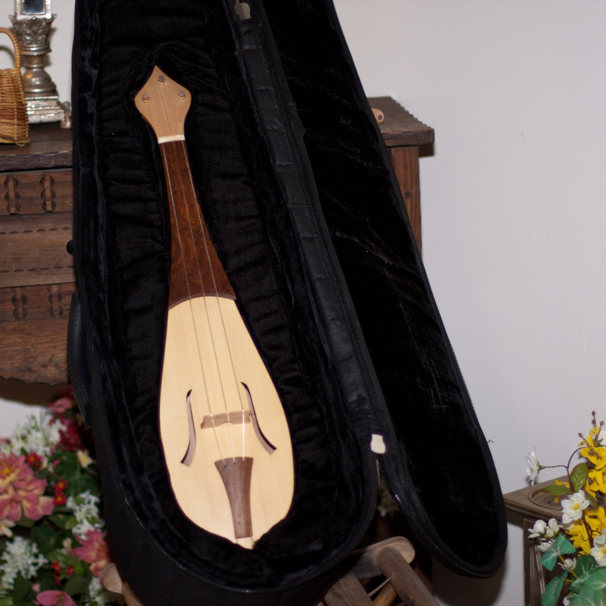Roosebeck Rebec w/Padded Gig Bag