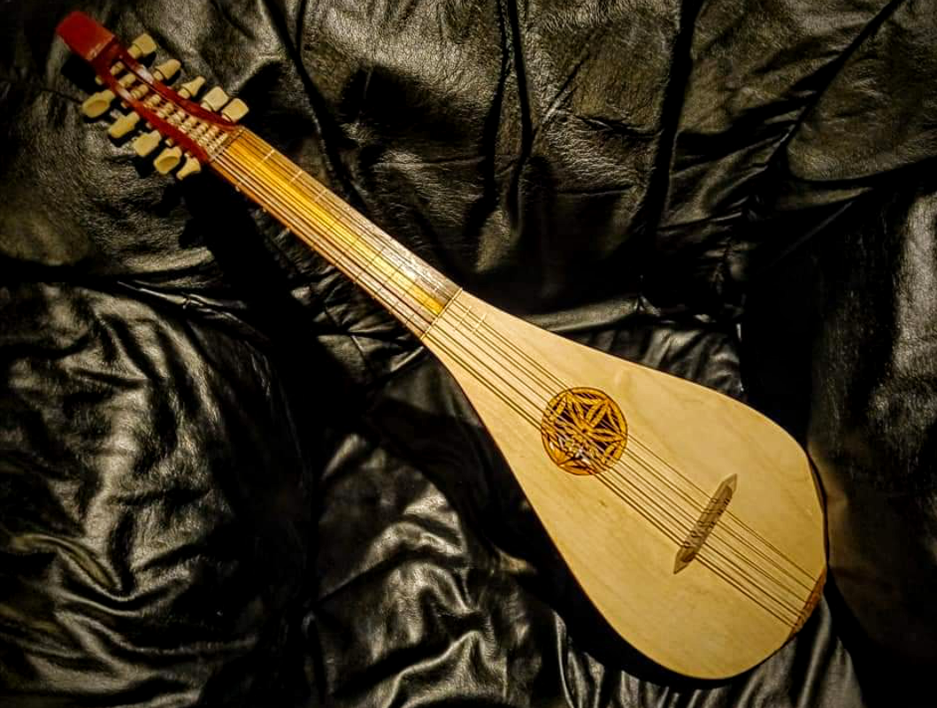 5 Course Gittern Lark in the Morning