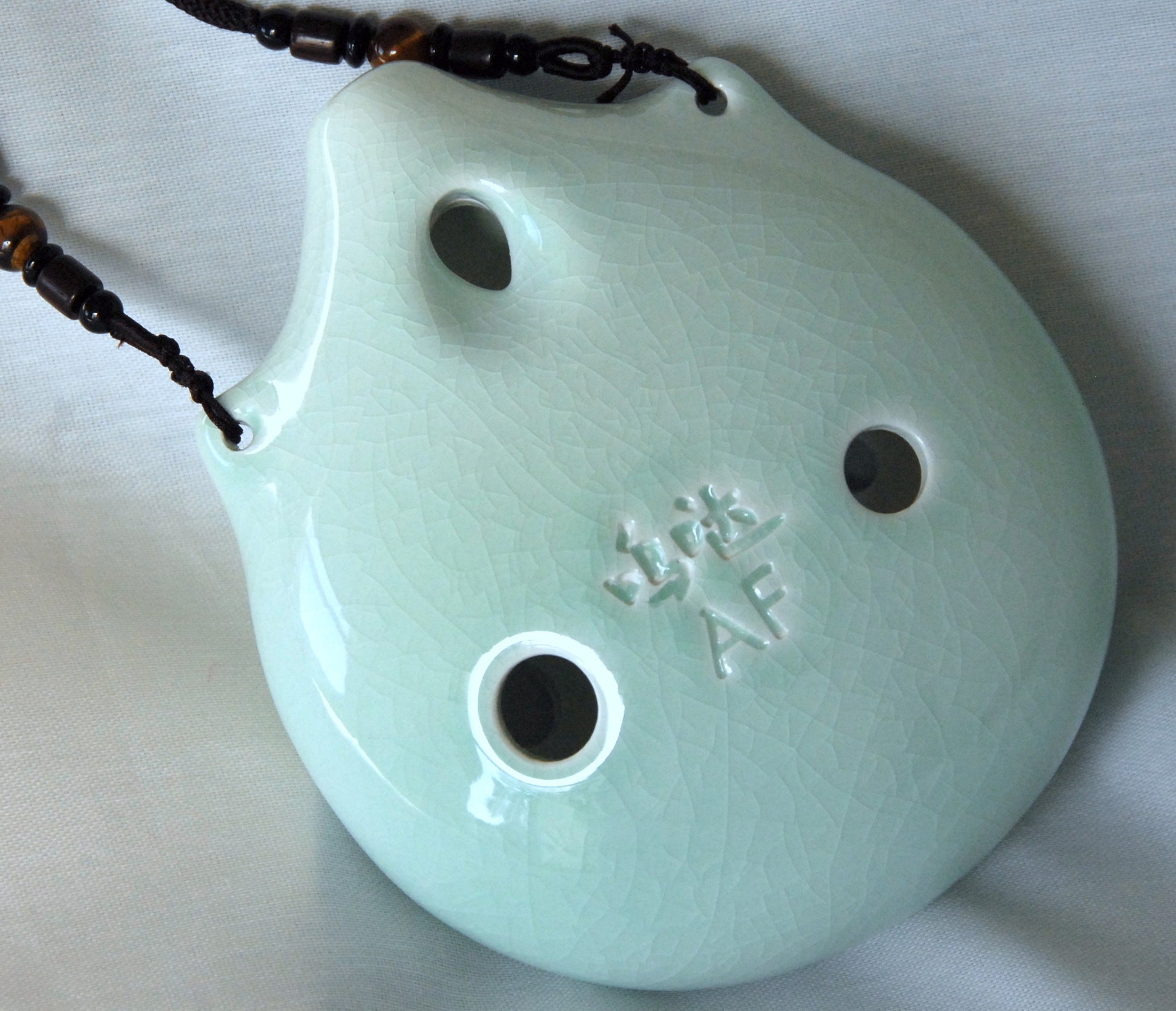 6-hole Ceramic Tenor Seedpod Ocarina in F Ocarinas Lark in the Morning