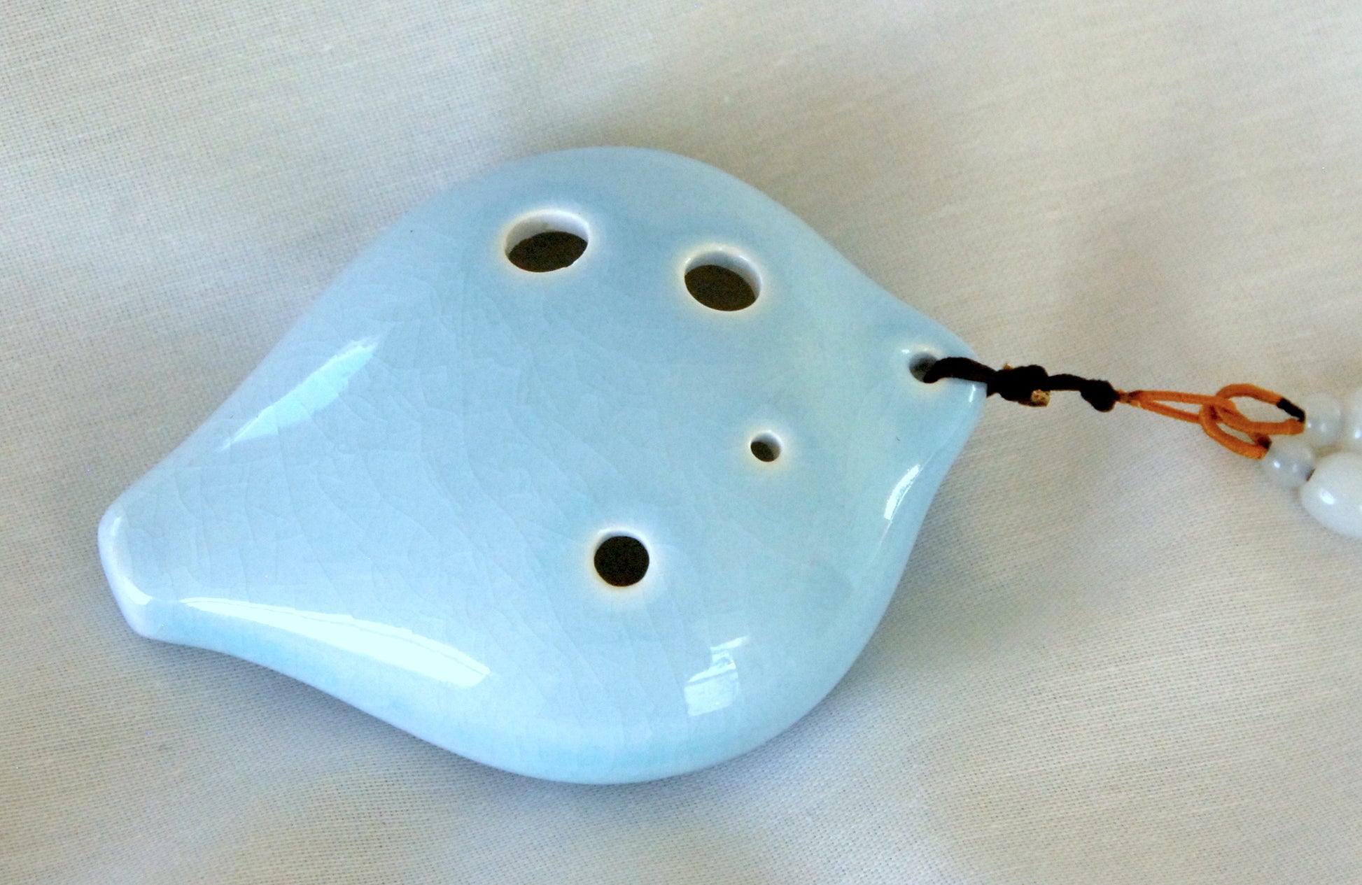 6-hole Ceramic Soprano Seedpod Ocarina in F Ocarinas Lark in the Morning Sky Blue Crackle