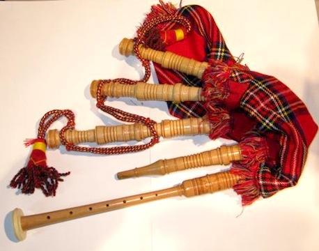 Child's Bagpipe (decorative drones) Bagpipes Lark in the Morning