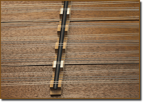 Songbird Finch Chromatic 17/16/8 Hammered Dulcimer Hammered Dulcimers Songbird Dulcimers