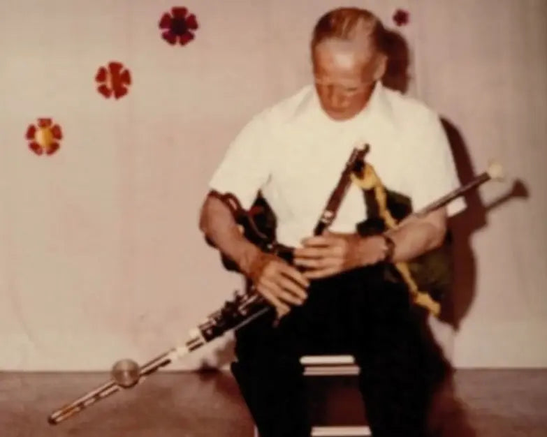 David Page: Master Uilleann Piper Lark in the Morning