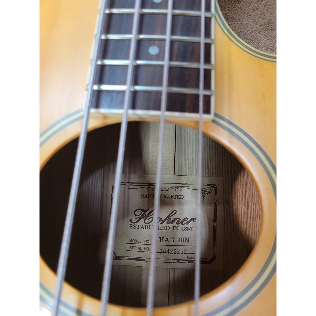 Hohner HAB-40N Acoustic Bass Guitar with Electronics (pre-owned 