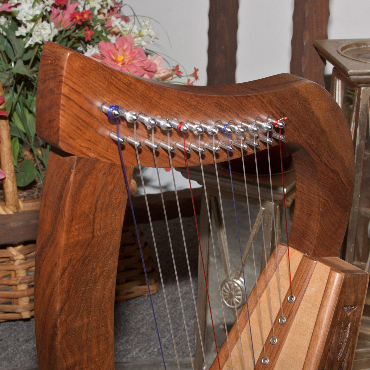 Roosebeck 21 Inch Baby Harp 12 String Walnut Knotwork + String Set + Tuning  Tool