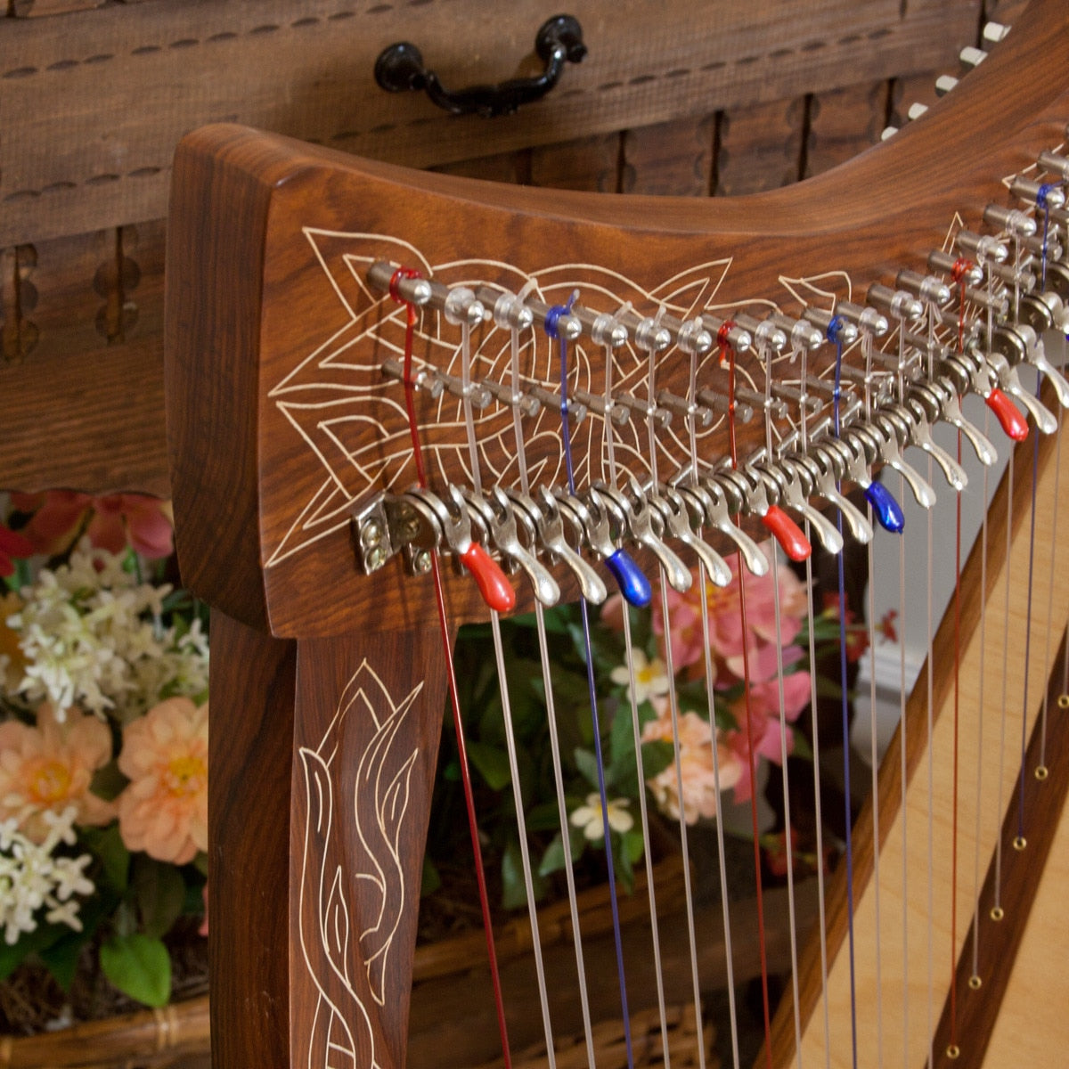 Roosebeck Heather Harp 22-String, Chelby Levers, Sheesham Thistle