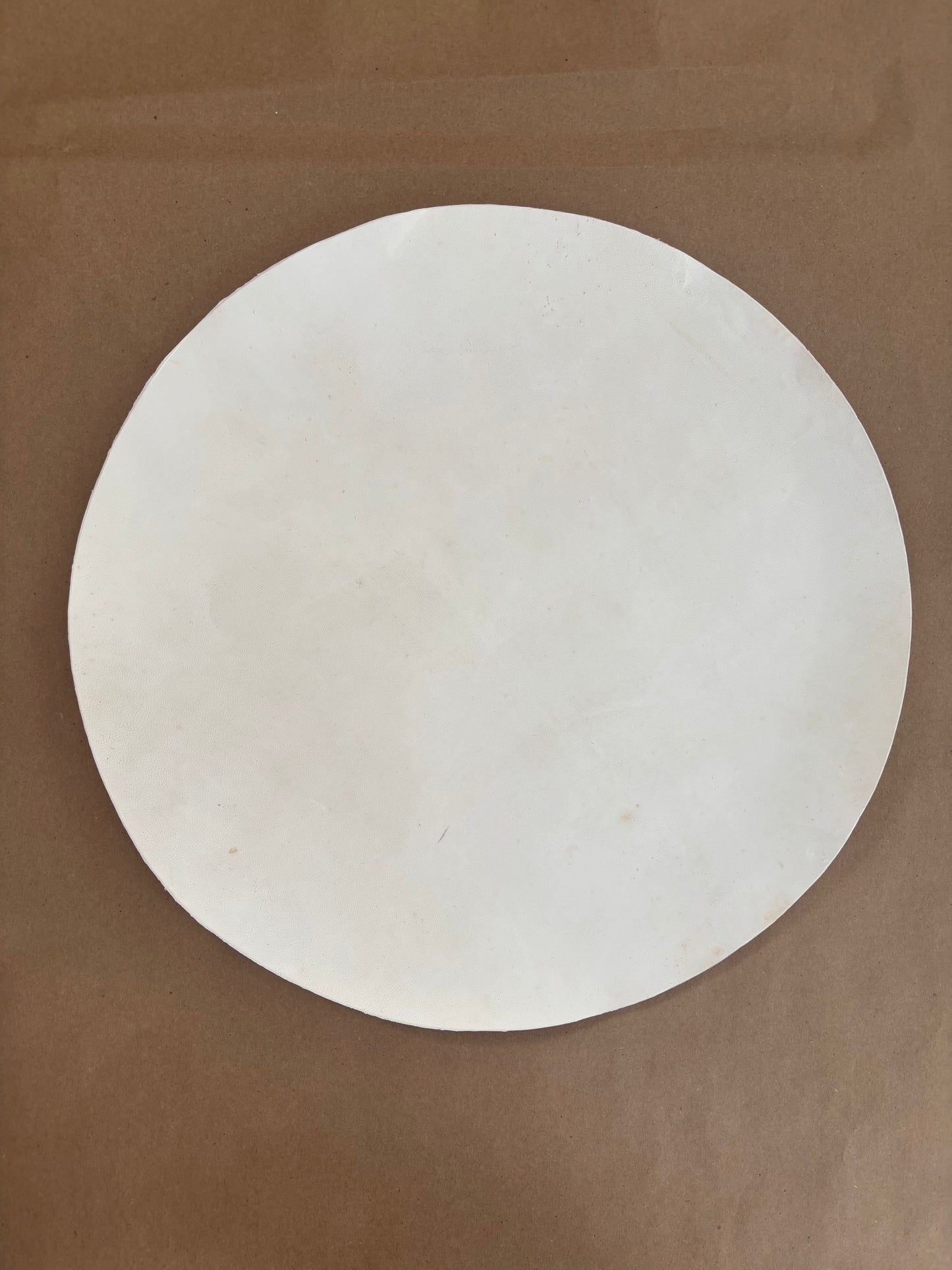 20" Goat Skin, White