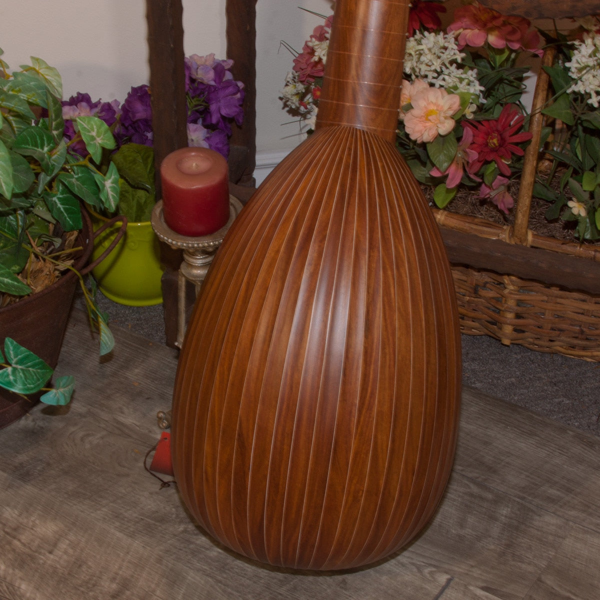 Roosebeck Deluxe 8-Course Lute Sheesham