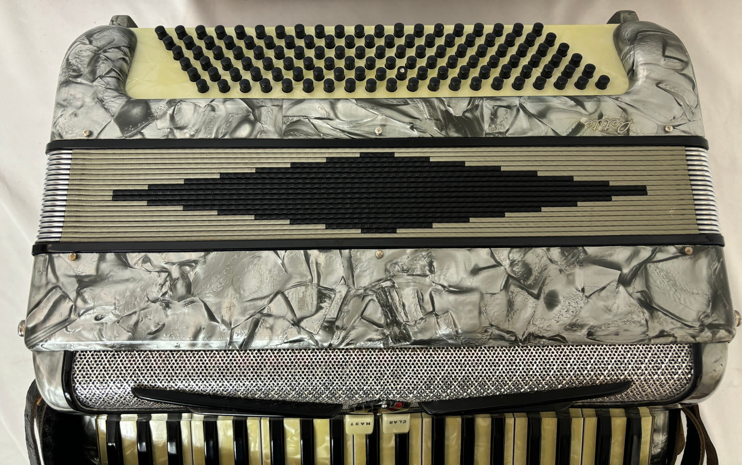 Petosa Americana 120 Bass Accordion, Used