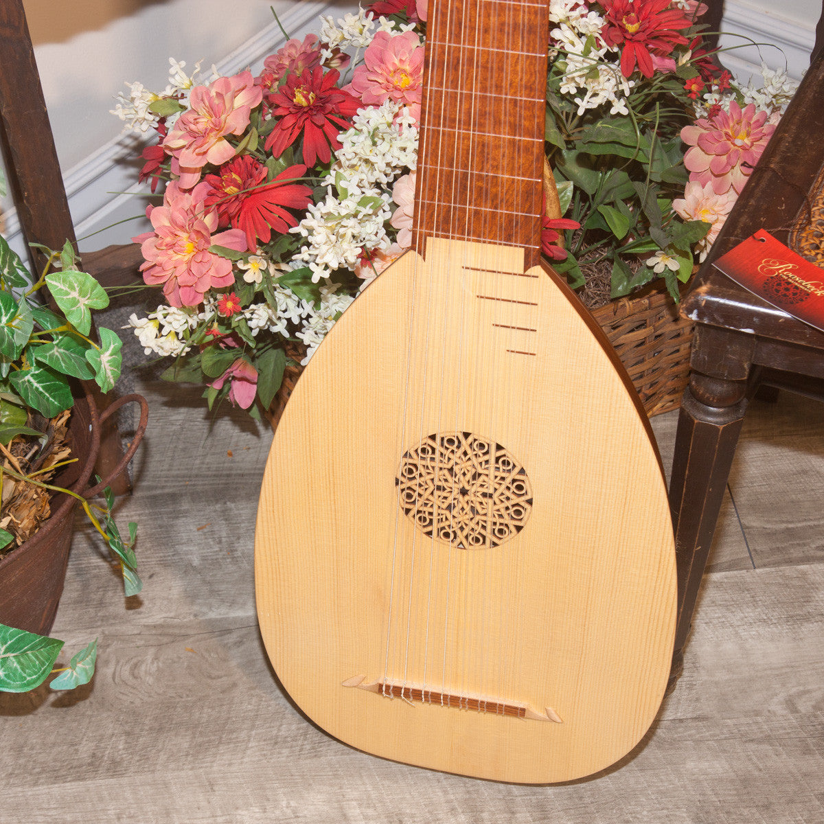 Roosebeck 8-Course Lute Sheesham & Canadian Spruce Lutes Roosebeck   