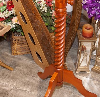 Roosebeck Single Tray Spiral Red Cedar Music Stand Music Stands Roosebeck   